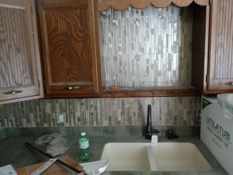 Kitchen backsplash tile installation